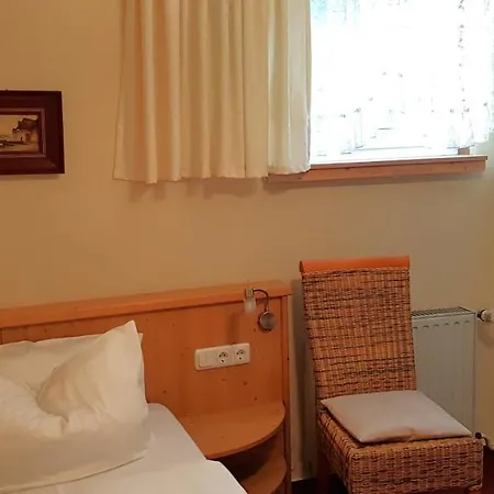 Villa Helvetia Guest house 3*